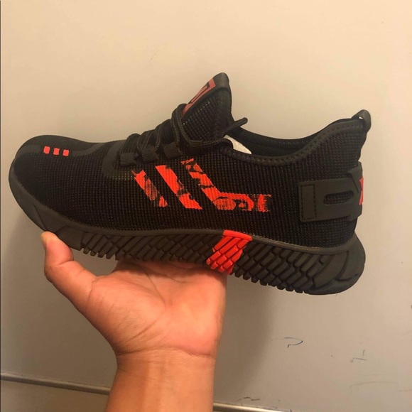 Safe shoes for man with steel toe shoes - Picture 4 of 6